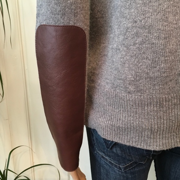 J CREW GRAY KNIT with LEATHER ELBOW PATCHES - Picture 4 of 8